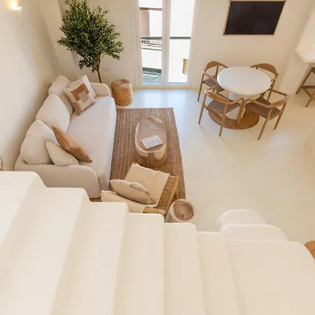 Atico 360º Con Piscina Апартаменты *